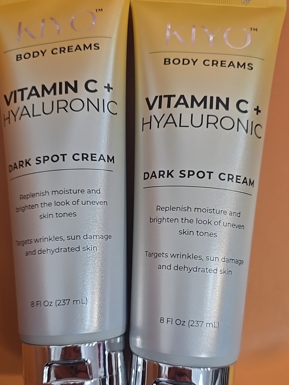 2 Kiyo Vitamin C + Hyaluronic Dark Spot Cream — Silver